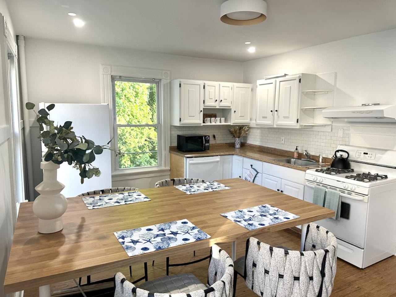 Sweet Escape, 2Br Apt In Beach Community, Only 1 Hr To Nyc! 诺沃克 外观 照片